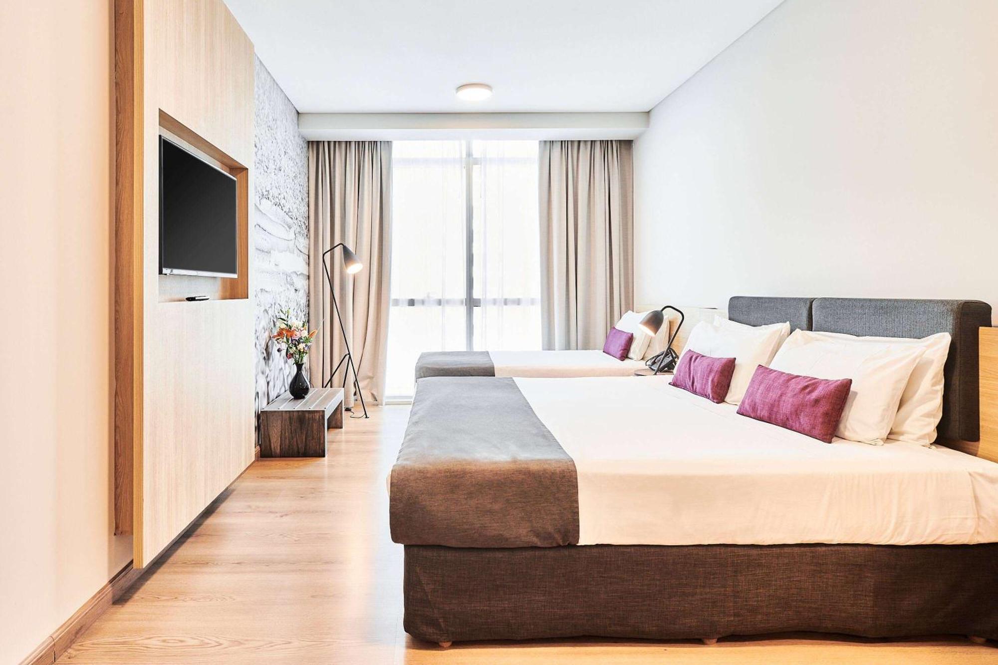 Hotel Dazzler By Wyndham 4*