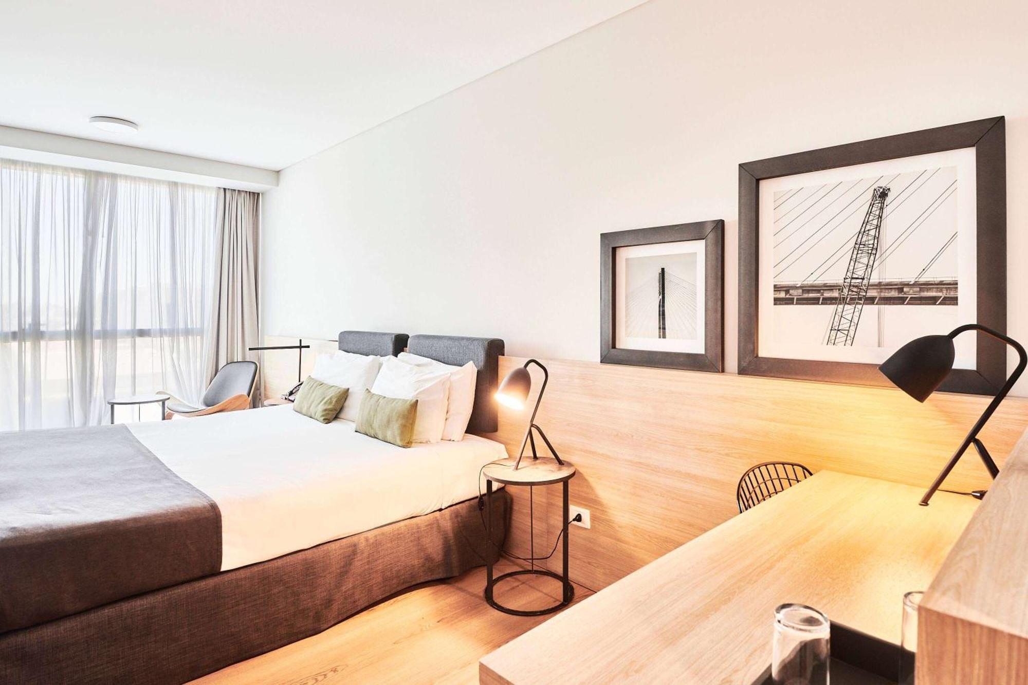 Hotel Dazzler By Wyndham