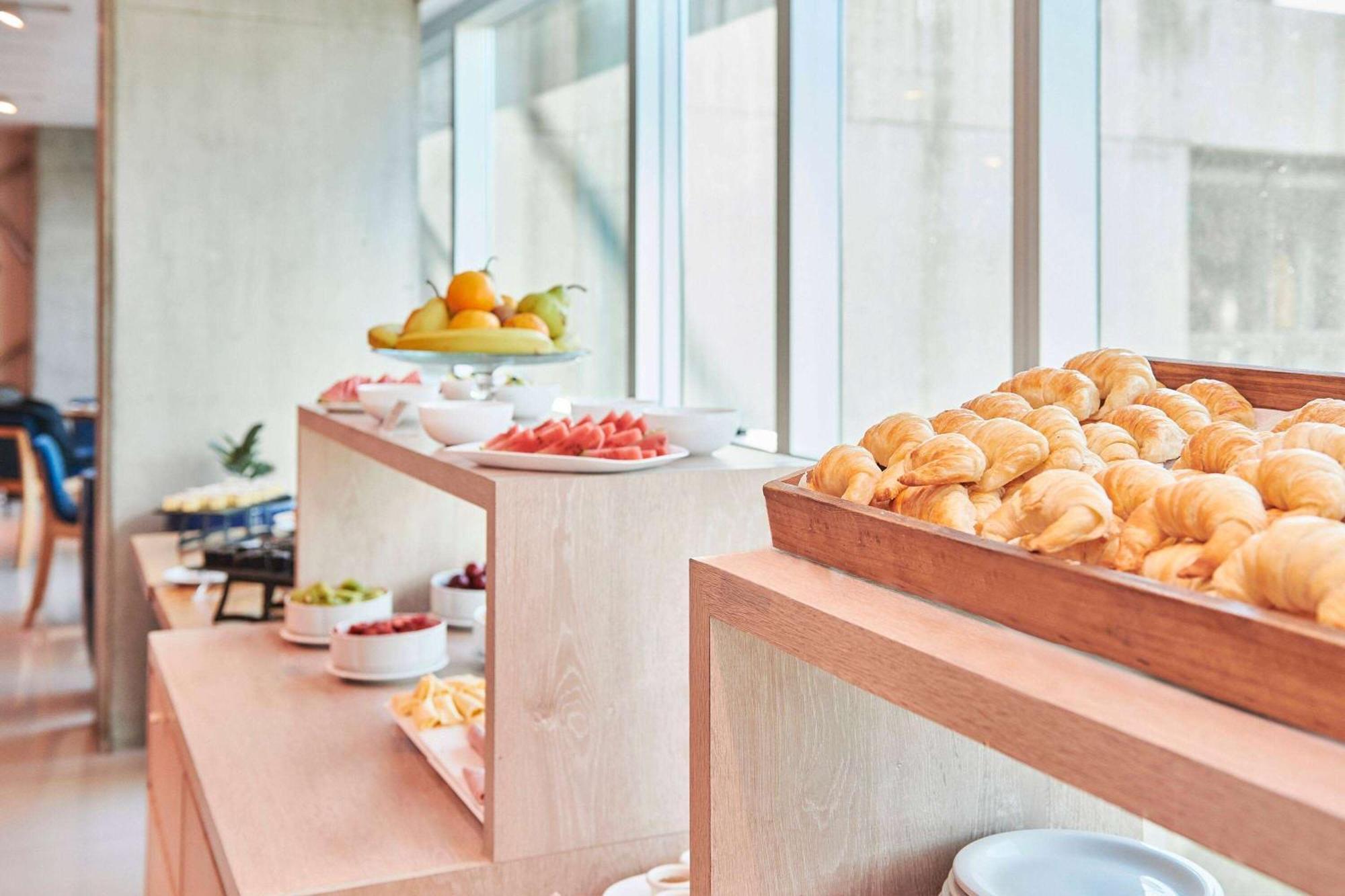 Hotel Dazzler By Wyndham 4*